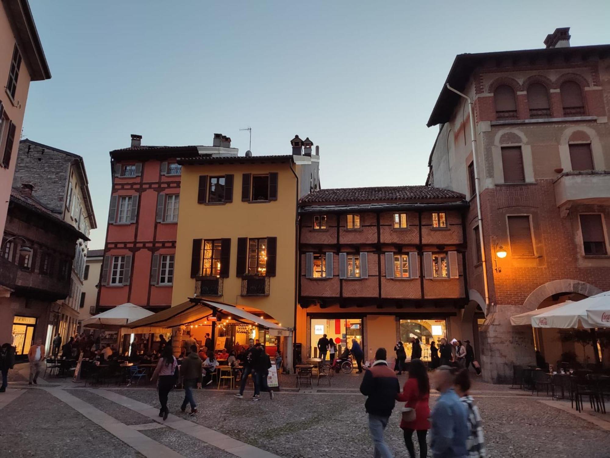 Lora Giusta Guest House Como Bagian luar foto